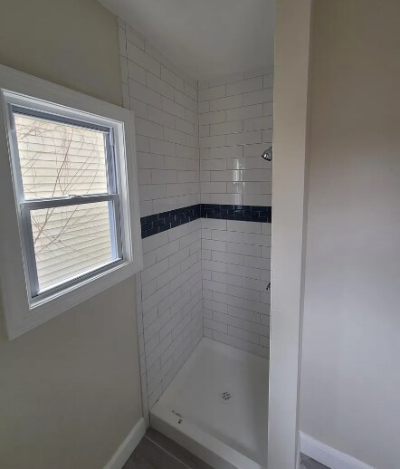 Building Photo - 8 Main St