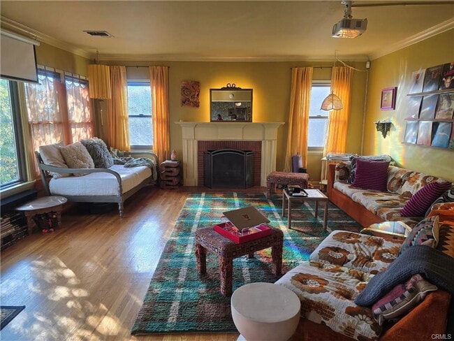 Building Photo - 3654 Roderick Rd