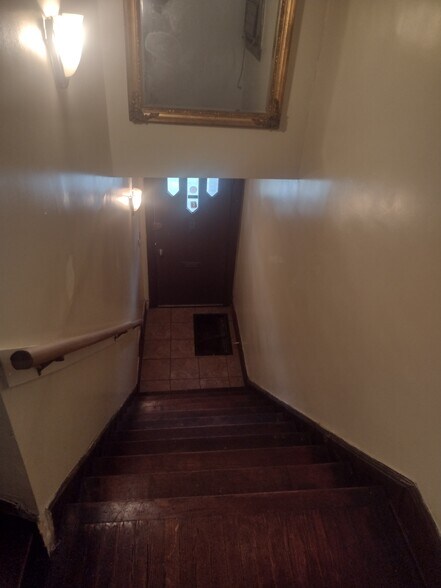 Building Photo - 960 Cleveland Ave