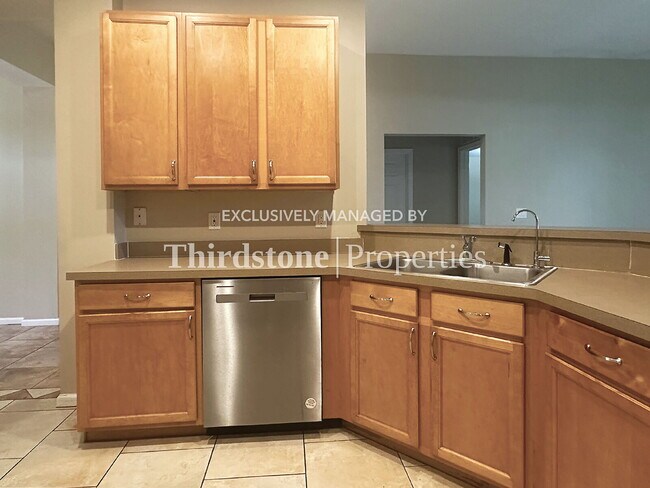 Building Photo - 86031 Sand Hickory Trail