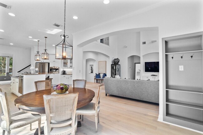 Building Photo - 19214 Noah Arbor Ln