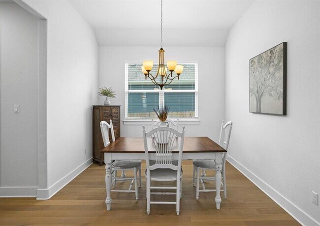 Building Photo - 112 Crimson Sky Ct