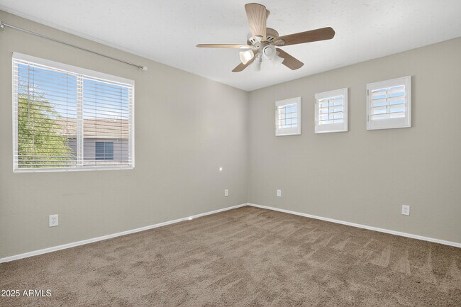 Building Photo - 4302 E Mossman Rd