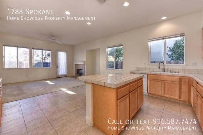 Building Photo - 1788 Spokane-