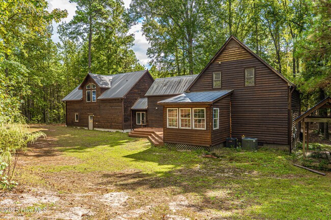 Building Photo - 356 Ashemont Rd