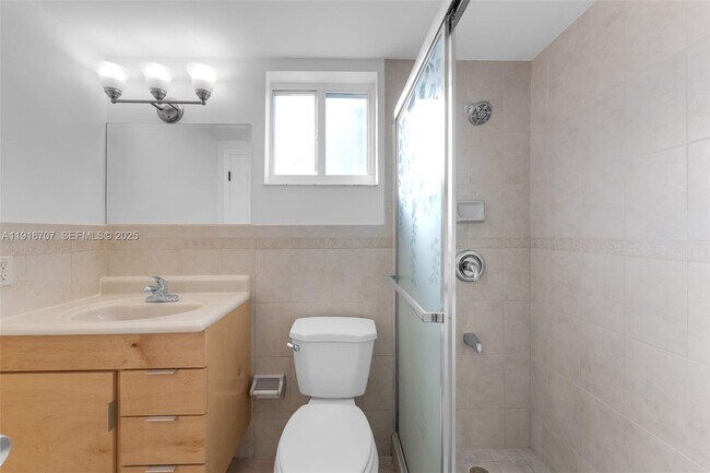 Building Photo - 9101 SW 34th St