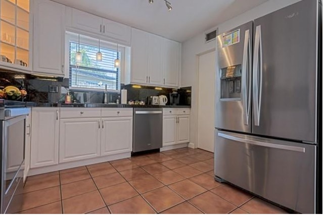 Building Photo - 1311 SW 56th Ave