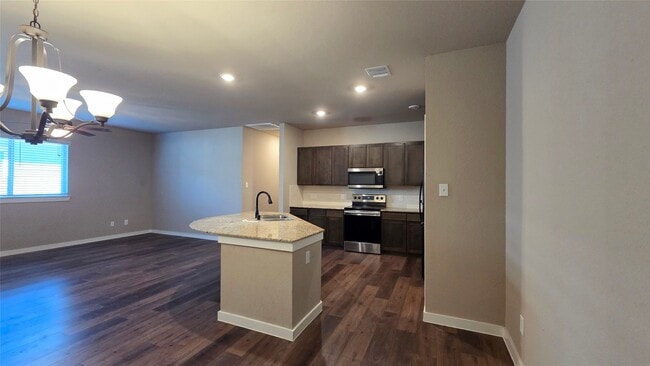 Building Photo - 9720 Grosbeak Ln