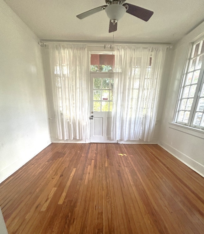 Building Photo - 1031 Broadway St