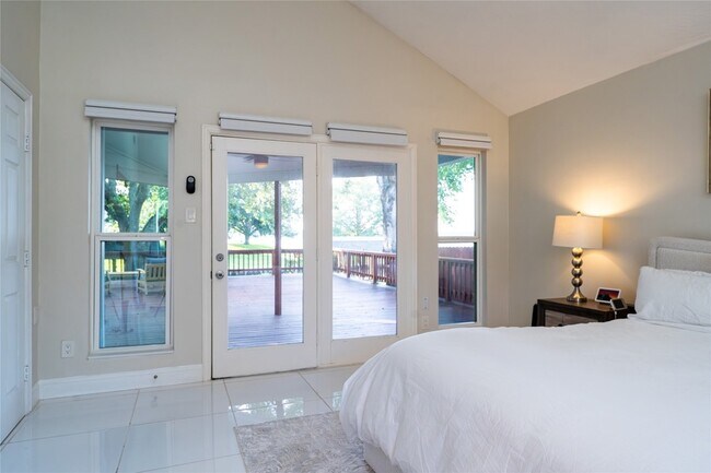 Building Photo - 8311 Amber Cove Dr