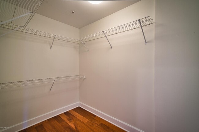 Building Photo - 525 3rd St N