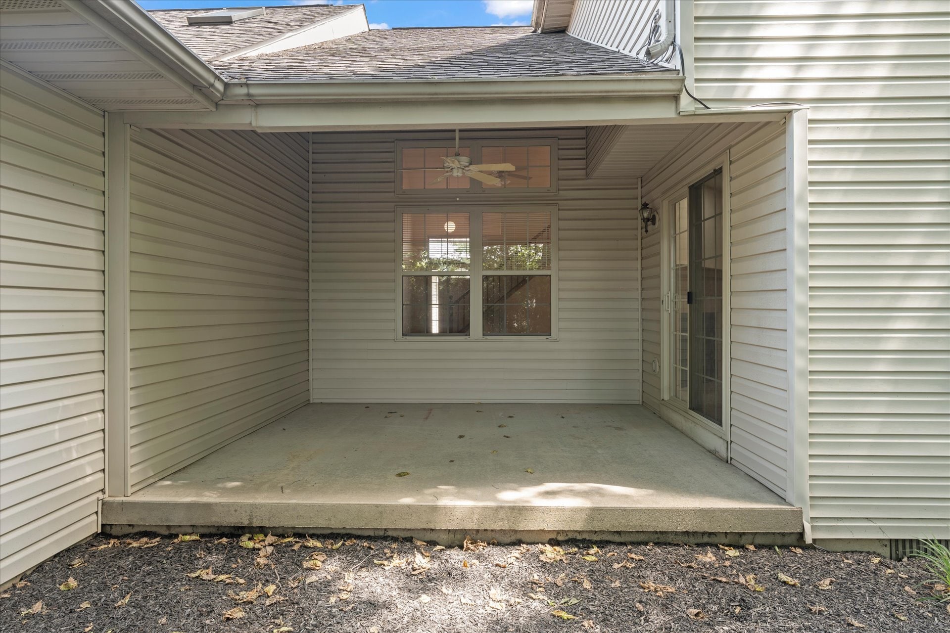 Building Photo - 1203 Windwood Ln