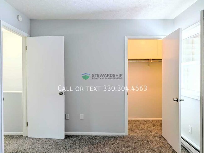 Building Photo - 311 Engadine Ct