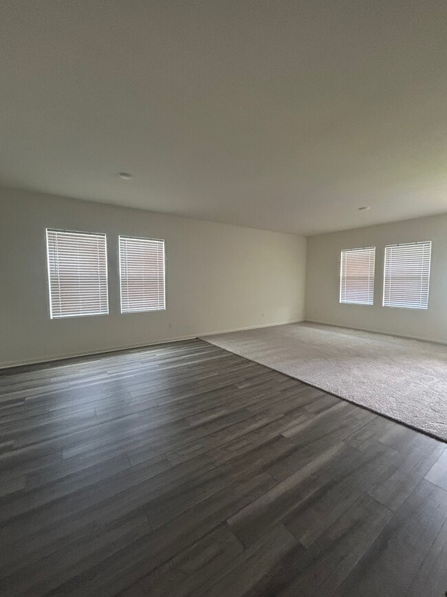 Building Photo - 624 Muster Fld Ct