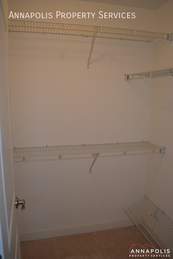 Building Photo - 1227 Gemini Dr