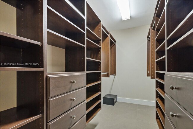Building Photo - 601 Tibidabo Ave