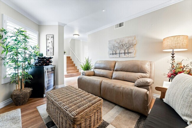Building Photo - 1037 S Daybreak Ct