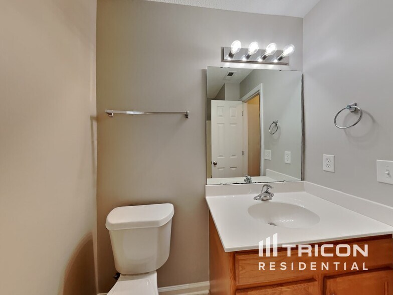 Building Photo - 172 Muirfield Ridge Dr