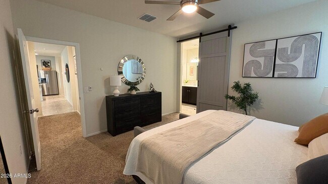 Building Photo - 30998 W Earll Dr