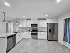 Building Photo - 8014 N 13th St