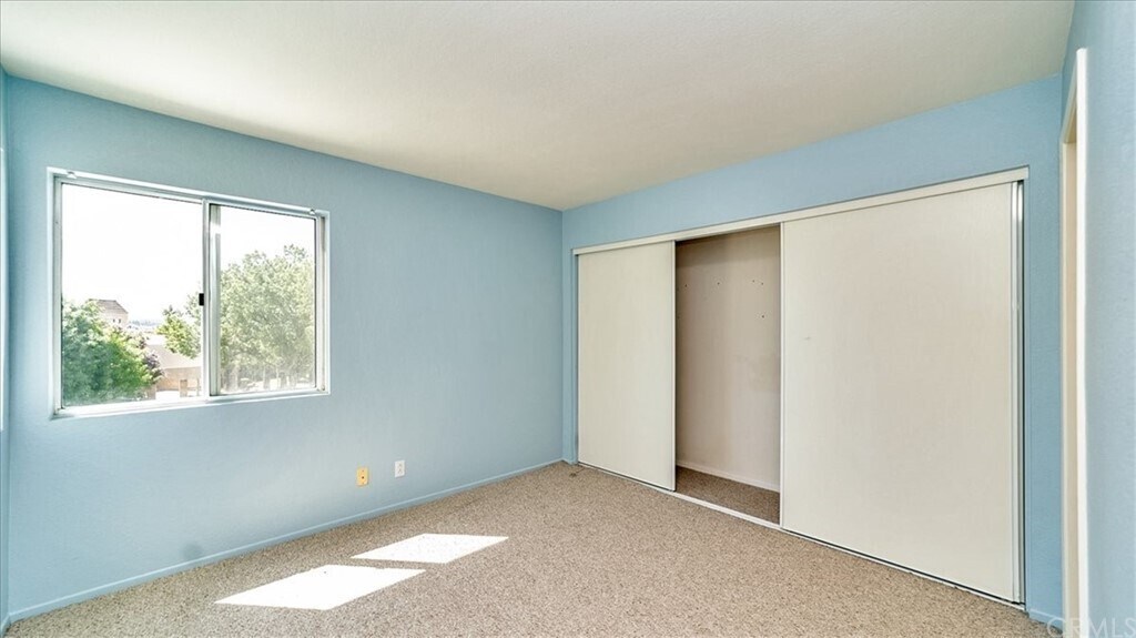 Building Photo - 28925 Cll Rivera