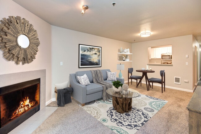 Building Photo - CentrePointe Apartments