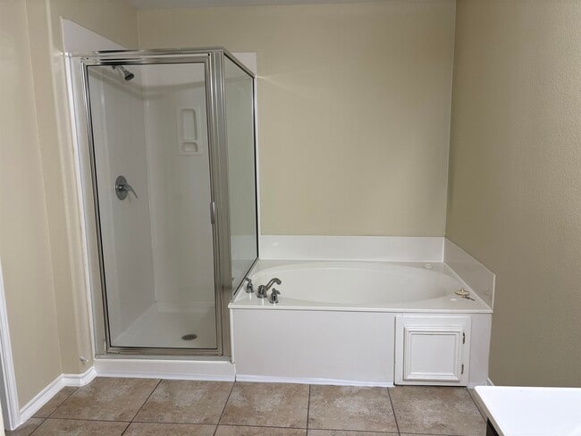 Building Photo - 2904 Anejo Dr
