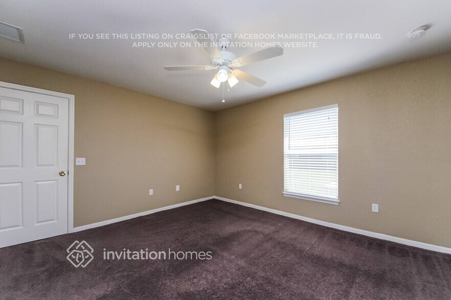 Building Photo - 599 Koala Dr