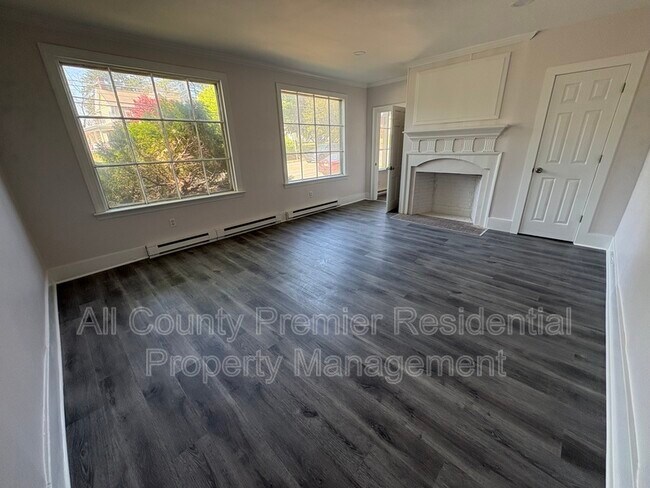 Building Photo - 26 John Ringo Rd