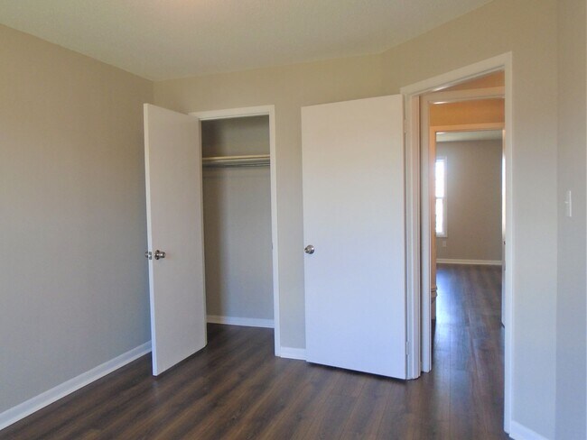 Building Photo - 1603 Glenn St SW