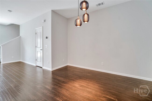 Building Photo - 295 Cantle Dr
