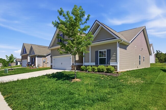 Building Photo - 3020 Goodtown Trace