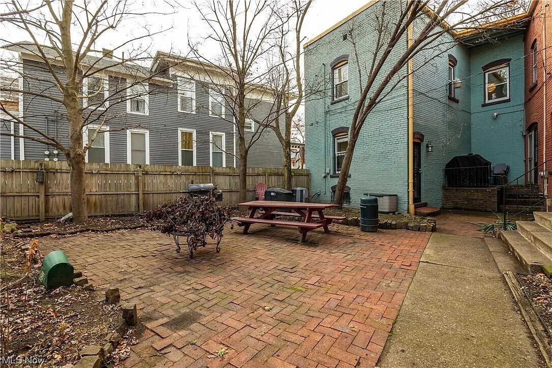 Building Photo - 1773 W 47th St