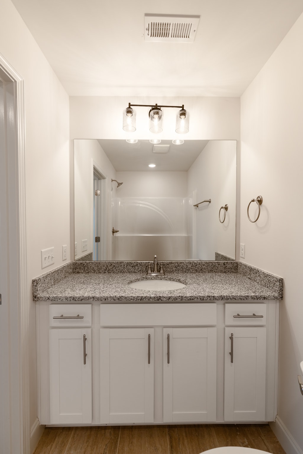 Building Photo - 812 Aubrey Ave