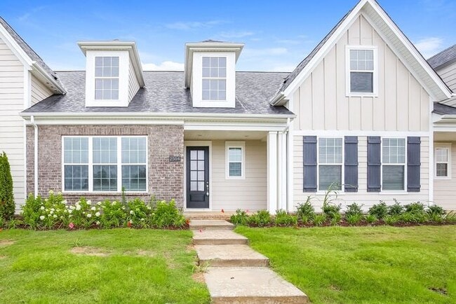 Building Photo - 2512 Elmcroft Ave