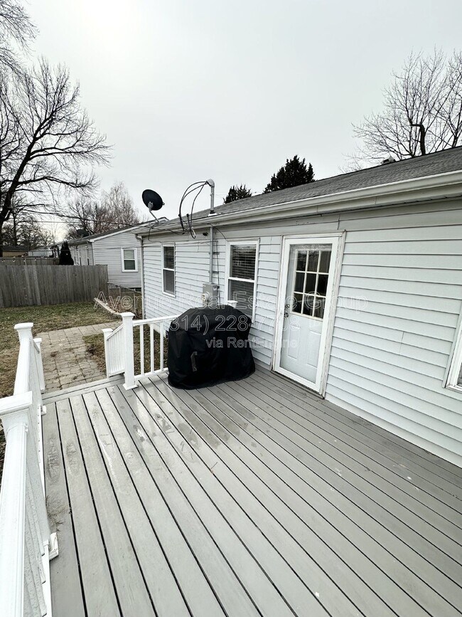 Building Photo - 12154 Parkwood Pl