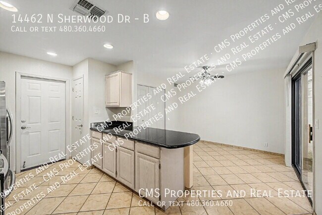 Building Photo - 14462 N Sherwood Dr
