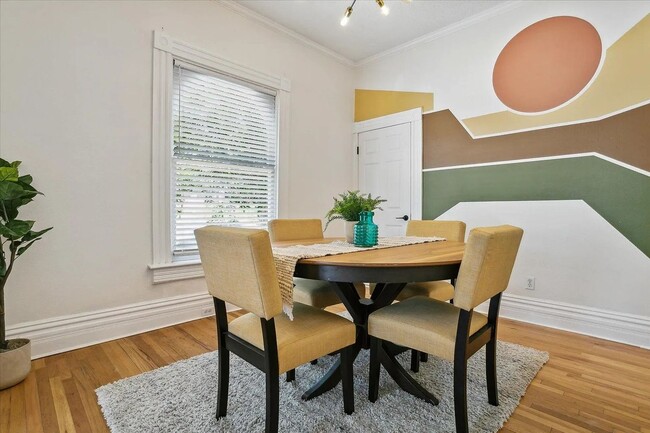 Building Photo - 3BD, 2BA House for Lease in Highlands Square