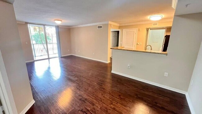 Building Photo - 15155 Michelangelo Blvd