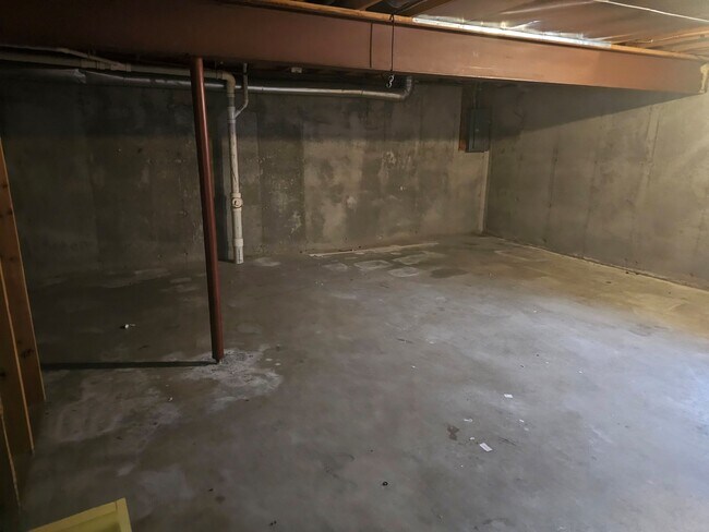 basement - 741 Aspen Ave