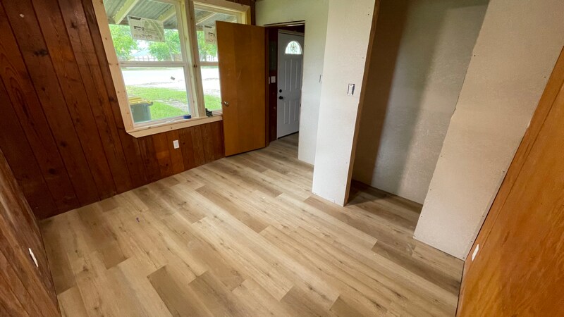 Building Photo - 1126 Seydler St