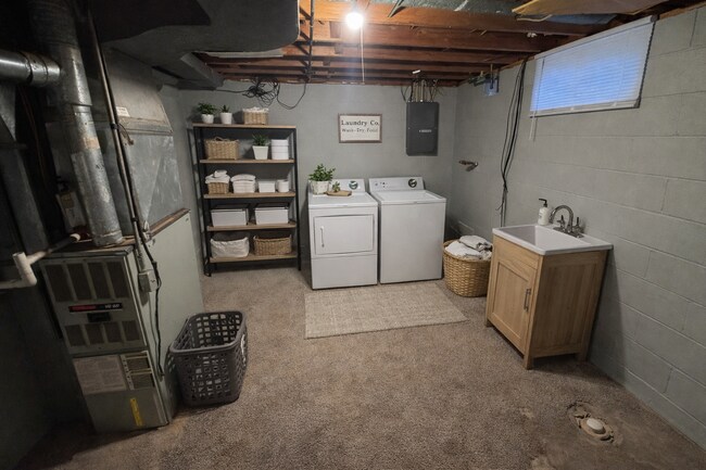 Building Photo - 2930 N 51st St