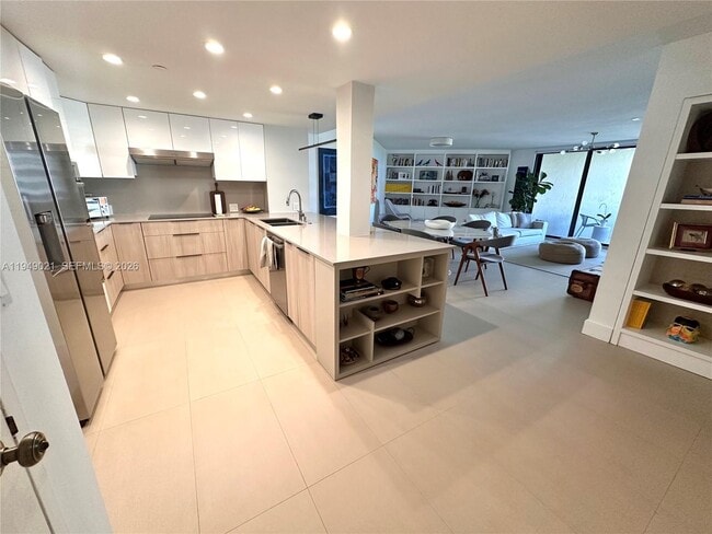 Building Photo - 170 Ocean Ln Dr