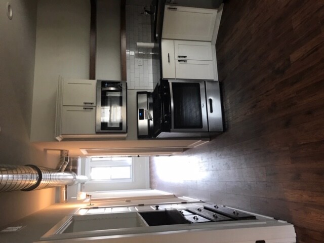 Building Photo - 2145 W 23rd Pl