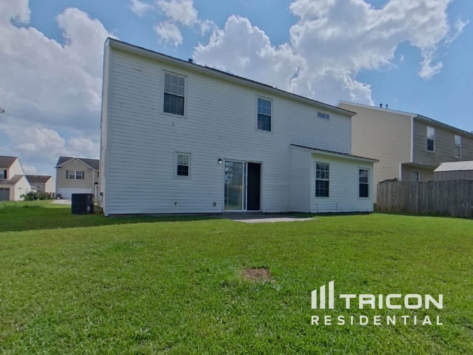 Building Photo - 113 Fox Grove Cir