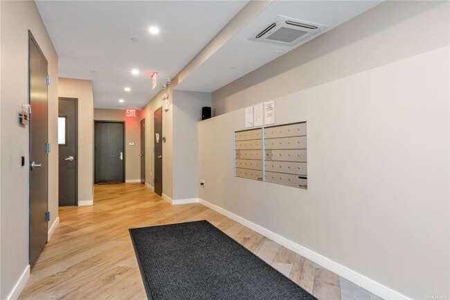 Building Photo - 83-67 116th St