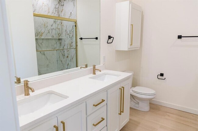 Building Photo - 509 Beechwood Way