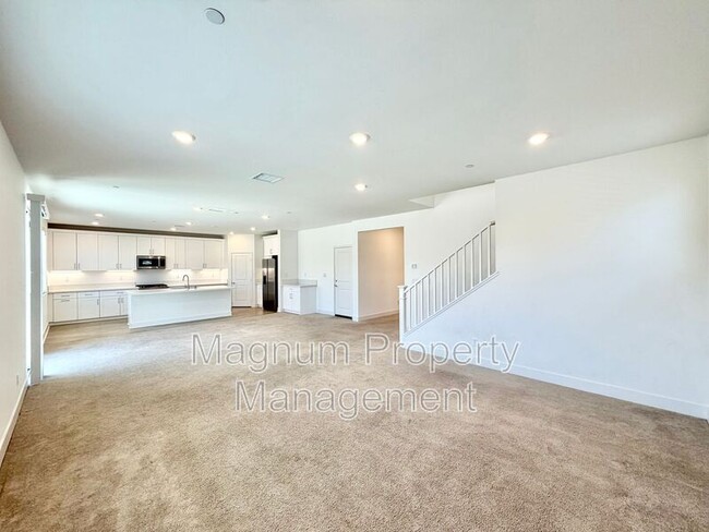 Building Photo - 34390 Coconut Cir