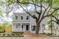 Building Photo - 221 W Duffy St