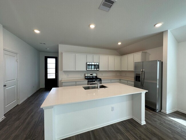 Building Photo - 19815 Paros Is Dr